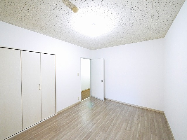 ローゼ宝来Ⅲの居間・リビング