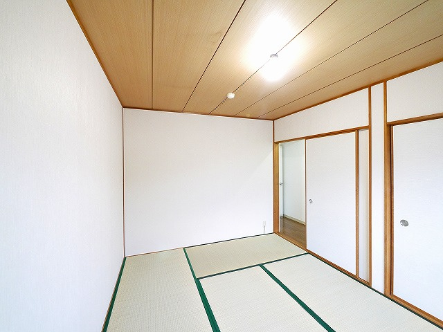 ローゼ宝来Ⅲの和室