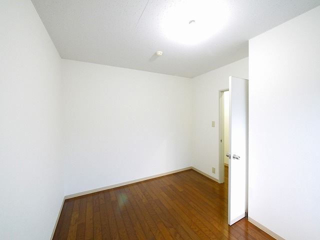 ローゼ宝来Ⅲの洋室