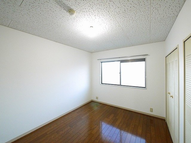 ローゼ宝来Ⅲの洋室