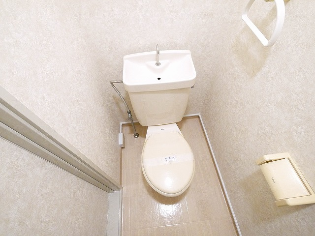 ローゼ宝来Ⅲのトイレ