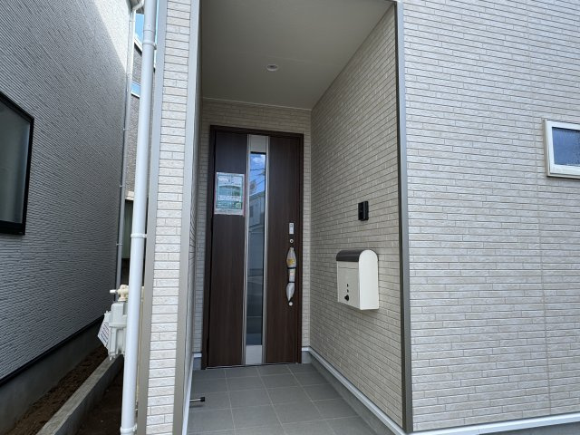 柏市豊四季新築戸建（豊四季第13）のエントランス|エントランス・玄関ポーチ