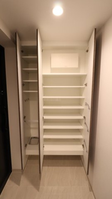 【収納】 | ONE札幌ステーションタワー | シューズボックス