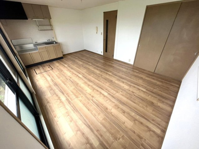 【居間・リビング】 | クレスト羽曳野Ⅱ　B棟