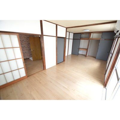 【居間・リビング】 | 泉コーポ