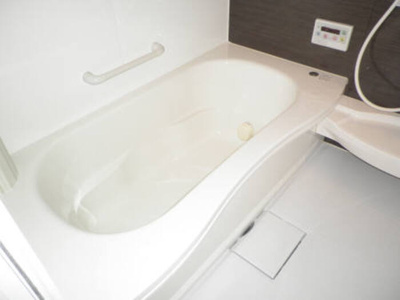 【浴室】 | アヴァンツァーレ B棟