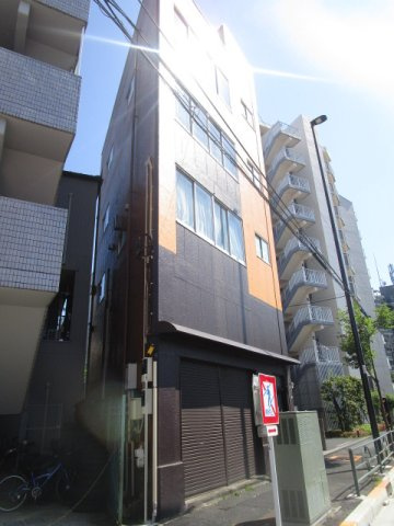 江戸川区西小岩１丁目のビルの外観