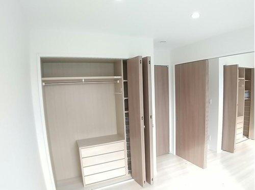 鶴居村字幌呂原野南　中古住宅の玄関