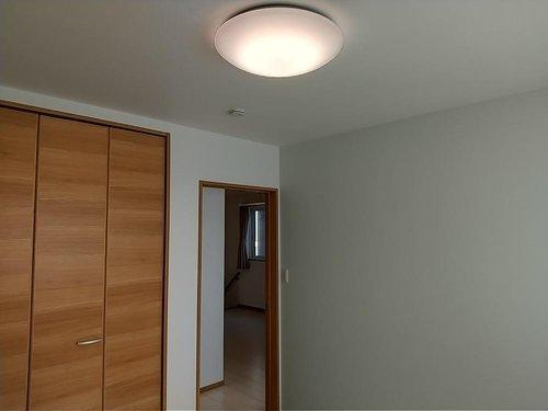 曙4丁目【築浅】中古住宅の洋室