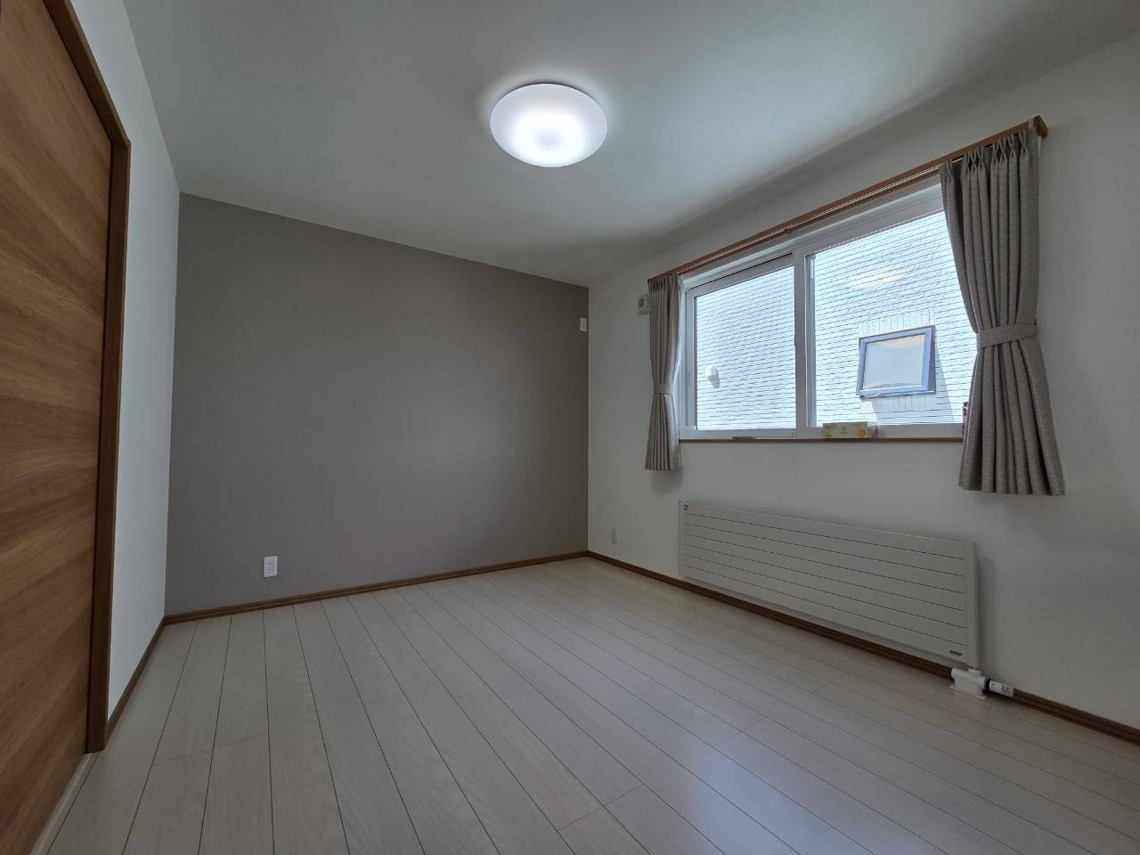空き家になりました！　曙4丁目7　中古住宅の内装