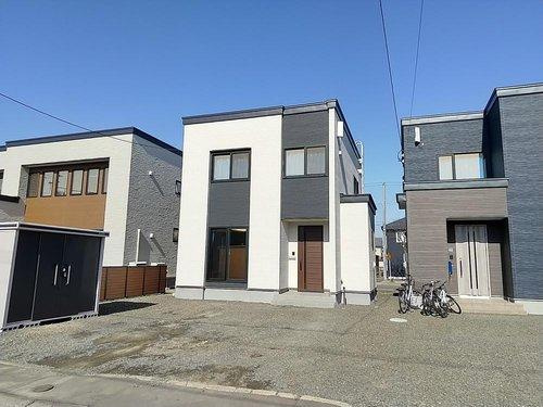 曙4丁目【築浅】中古住宅の外観