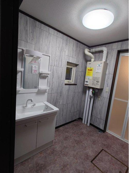 住之江町10　中古住宅の洗面所