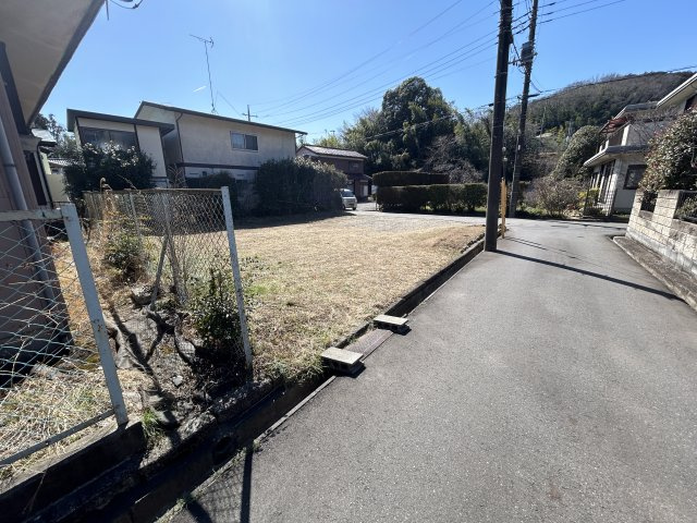 菅生　売地　54坪！の前面道路含む現地写真
