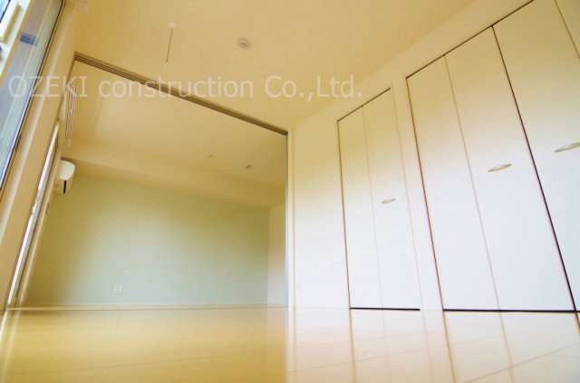 メゾンペールの洋室