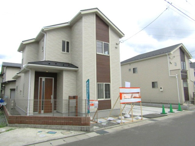 【外観】 | ブルーミングガーデン甲斐市西八幡　1号棟 | 外観もきれいです