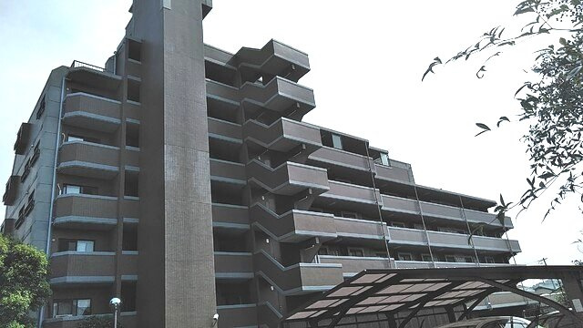 熊本市中央区渡鹿５丁目の賃貸マンションの外観