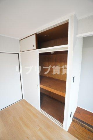 総建みどりハイムの収納