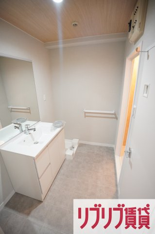 総建みどりハイムの洗面所