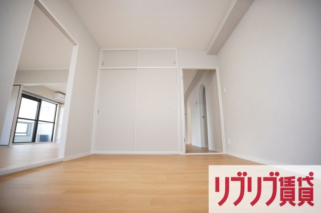 総建みどりハイムの洋室