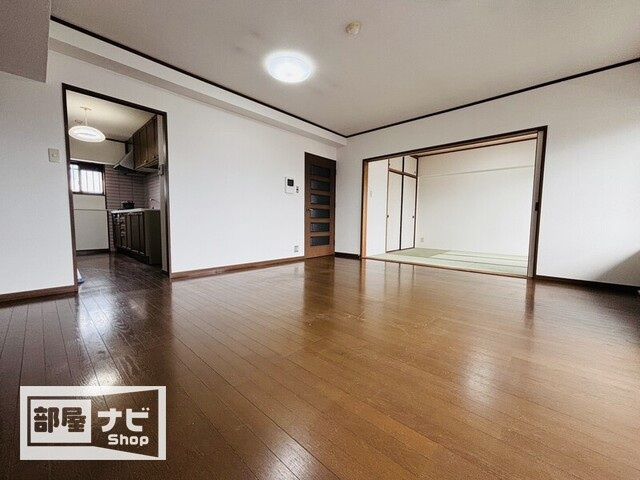 熊本市中央区渡鹿５丁目の賃貸マンションの居間・リビング