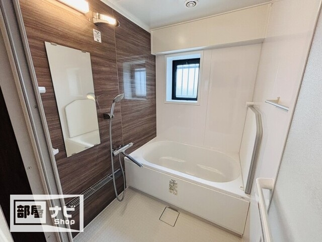 熊本市中央区渡鹿５丁目の賃貸マンションの浴室