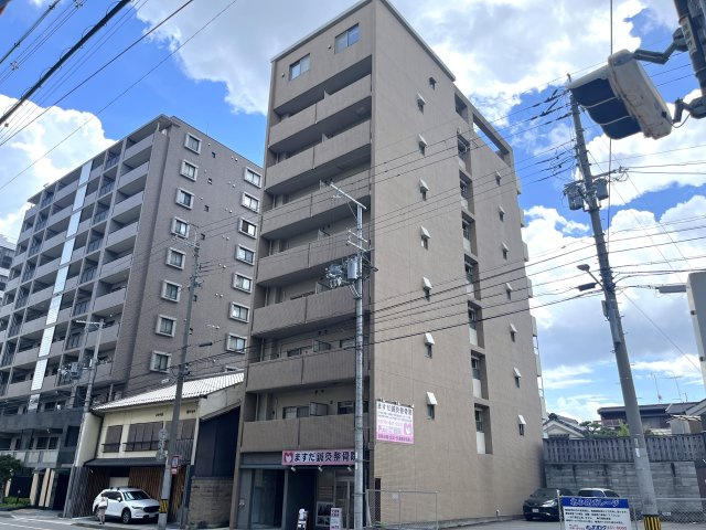 アティ今出川の外観