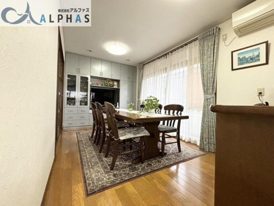 【居間・リビング】 | 明石市大久保町大窪　一戸建て | リビングが南西向きの為、毎日明るく過ごせます♪