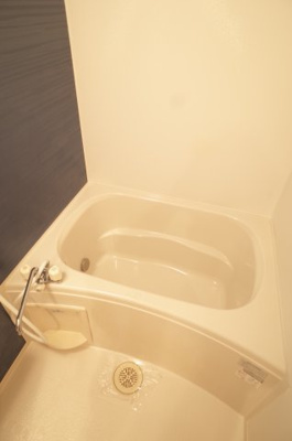 【浴室】 | ポチハウス | 追い炊きつきで長風呂も快適☆