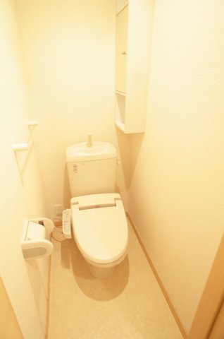 【トイレ】 | ポチハウス | ウォシュレット有無でかなり快適度って変わりますよね☆
