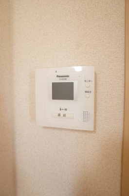 【セキュリティ】 | ポチハウス | 来客のお顔がカラーで見れますよ☆