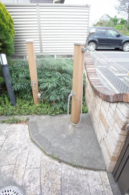 【その他共用部分】 | ポチハウス | ペットの足洗い場もござます☆