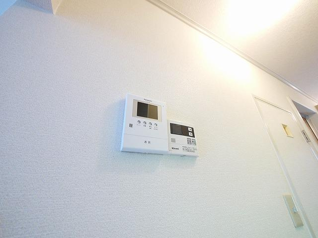 メゾン・ド・スリシエⅠ A棟のセキュリティ|モニター付きインターホン