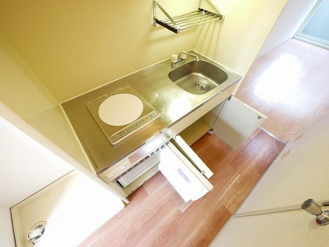 メゾン・ド・スリシエⅠ A棟のキッチン|使いやすいキッチンです