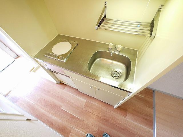 メゾン・ド・スリシエⅠ A棟のキッチン|お料理しやすいキッチンです