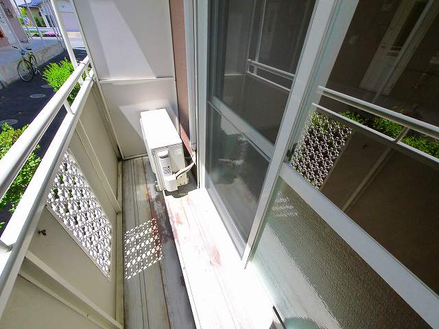 メゾン・ド・スリシエⅠ A棟のバルコニー|広々としたバルコニーです