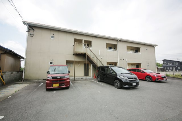 サンヒルズ広坂の駐車場