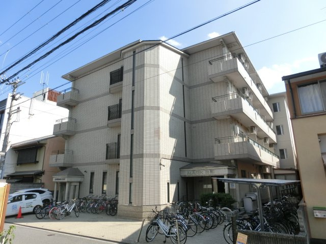 マーク西陣の外観