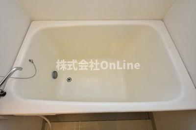 サンハイム南山本の浴室
