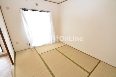 サンハイム南山本の和室