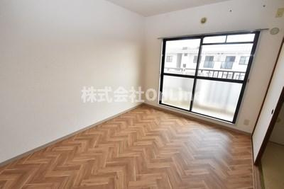 【寝室】 | サンハイム南山本