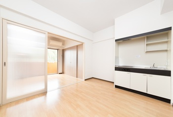 ジン・クロワールの居間・リビング