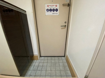 【玄関】 | ラヴィータ箱崎 | 別号室の写真になります。現況優先。