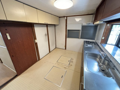 【居間・リビング】 | 長田区西山町4丁目戸建