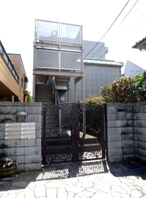 【エントランス】 | スプリングライフ・千川 | 清潔なエントランスです