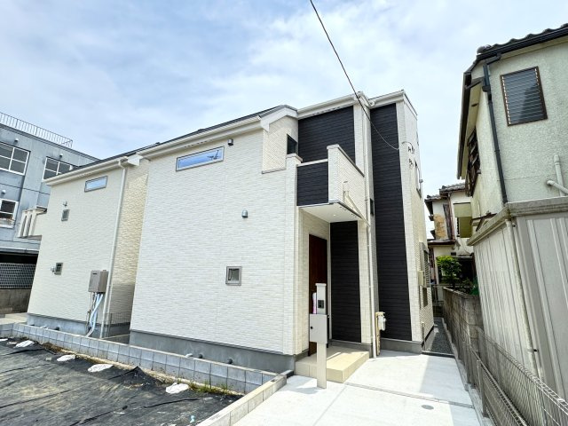 柏市豊四季新築戸建【豊小学校：3分】の外観|2号棟外観・完成済み内覧可能です！