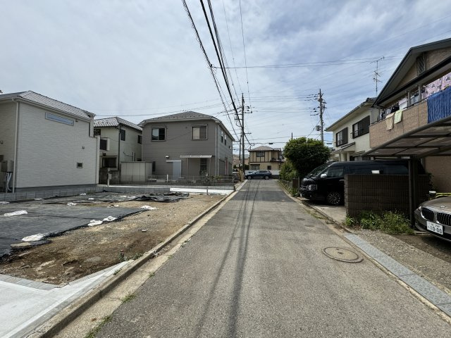 柏市豊四季新築戸建【豊小学校：3分】の前面道路含む現地写真|北西側前面道路