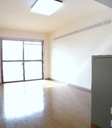 DETOM-1西陣南の居間・リビング