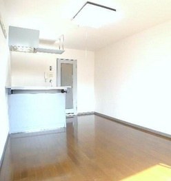 DETOM-1西陣南の居間・リビング