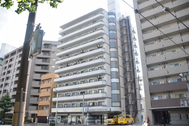 DETOM-1一条通の外観