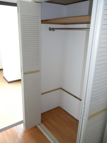 DETOM-1一条通の収納